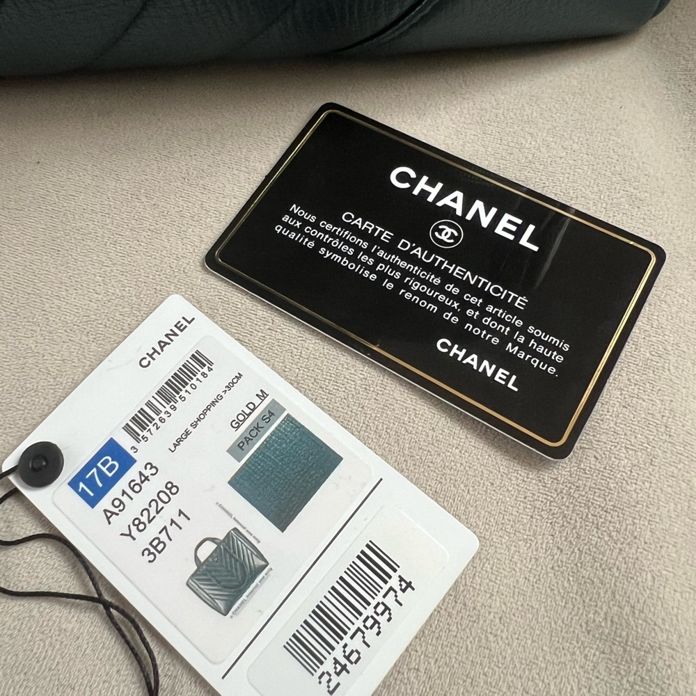 Chanel Blue Quilted Caviar Tote Bag - Picture 8 of 11